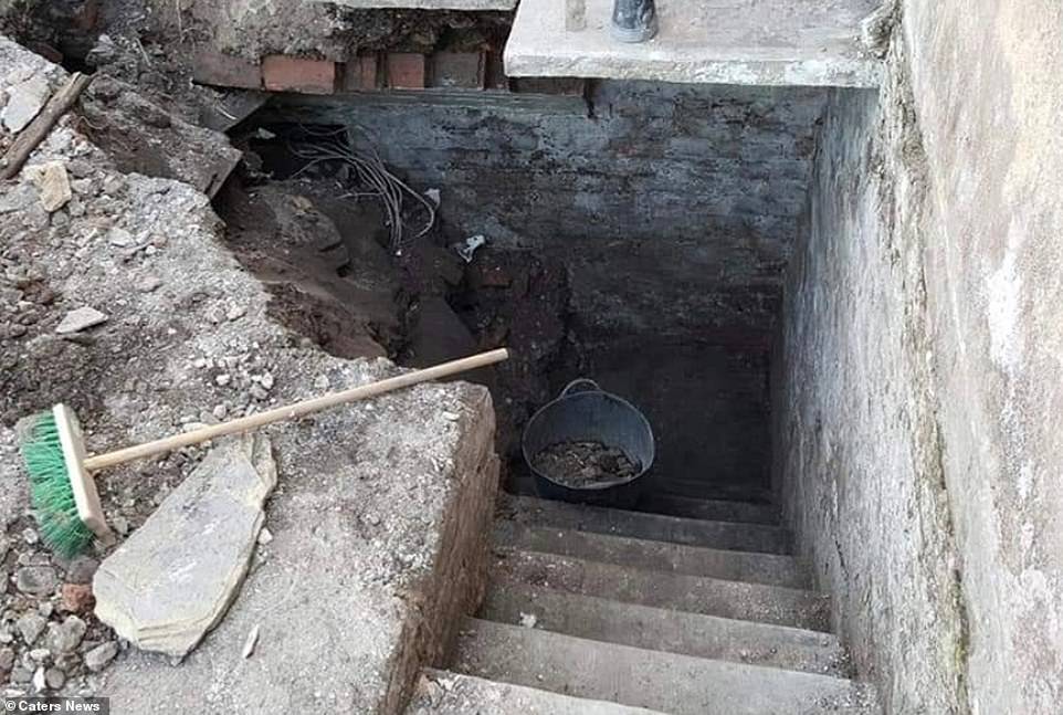 He immediately set to work transforming the building into an outdoor toilet for his homemade man cave in his garden. The bunker is now widely used and widely used by Sam and his friends and family