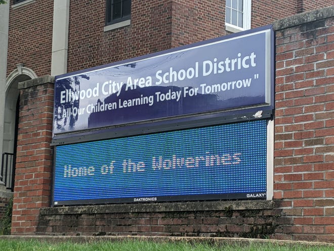 The Ellwood City Area school board approved HVAC and electrical contracts for Hartman Intermediate and North Side Primary Schools.
