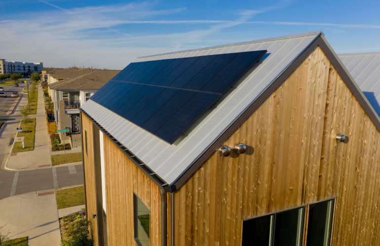 Maxeon residential Maxeon solar panels will be available to non-SunPower residential installers in 2023