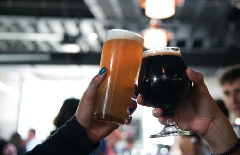 beer stock ForeFront Power installs solar arrays on eight of Anheuser-Busch's craft breweries