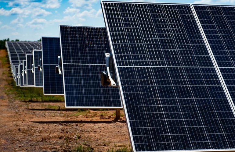 spider-solar-stock-array Spider Solar project. University of Richmond