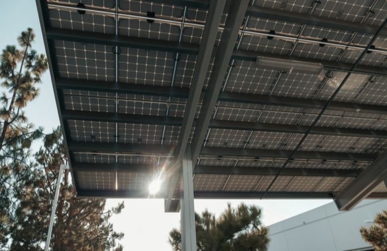 carport canopy stock Scale Microgrid Solutions develops solar microgrid to power electric trucking fleet